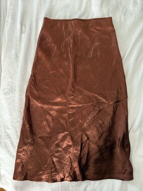 Aritzia Babaton slip satin midi skirt